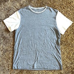 Men’s American Eagle T-Shirt